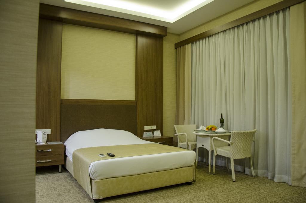 Hotel Tilmen Ґазіантеп Екстер'єр фото